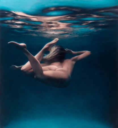 There are no edges in blue